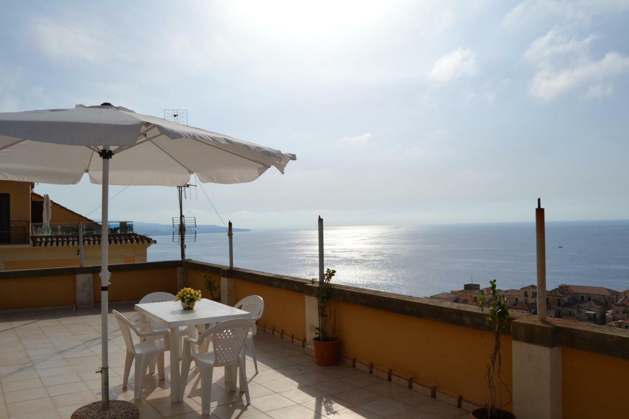 Apartmán Il Terrazzo Su Pizzo Exteriér fotografie